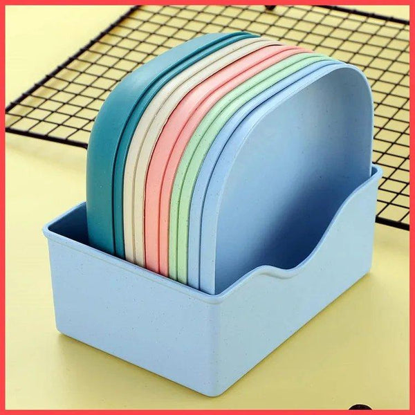 10-Pieces Plastic Set with Holder